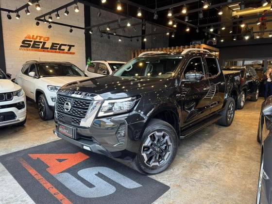 NISSAN FRONTIER 2.3 16V TURBO DIESEL PLATINUM CD 4X4 AUTOMÁTICO NISSAN FRONTIER 2.3 16V TURBO DIESEL PLATINUM CD 4X4 AUTOMÁTICO